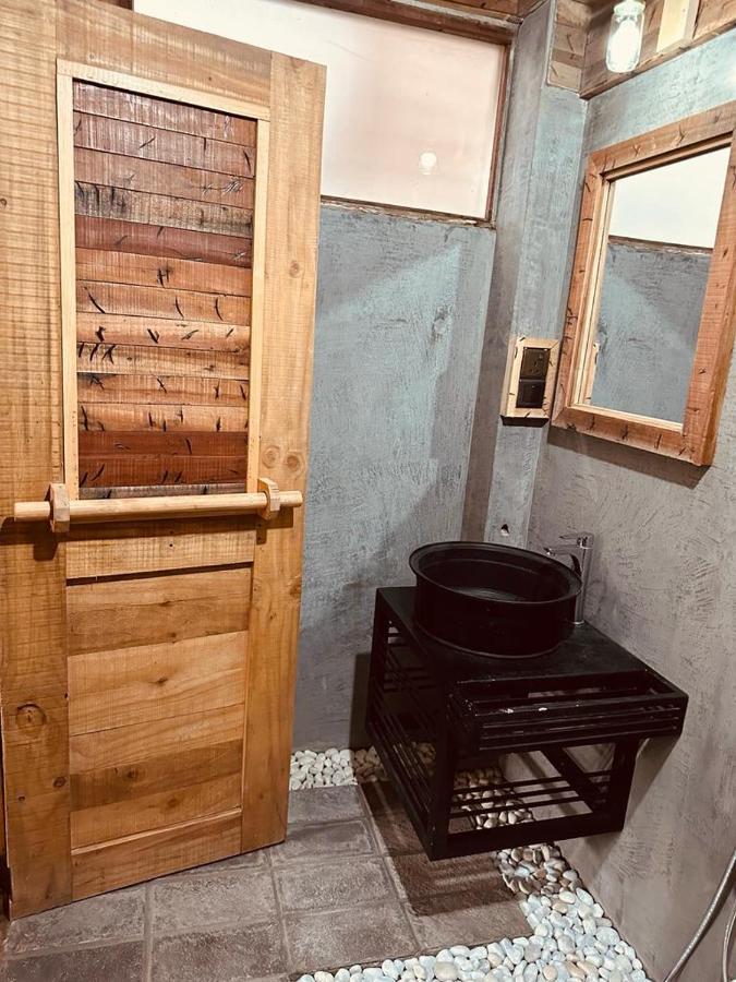 Winwood Ella Hotel Ngoại thất bức ảnh