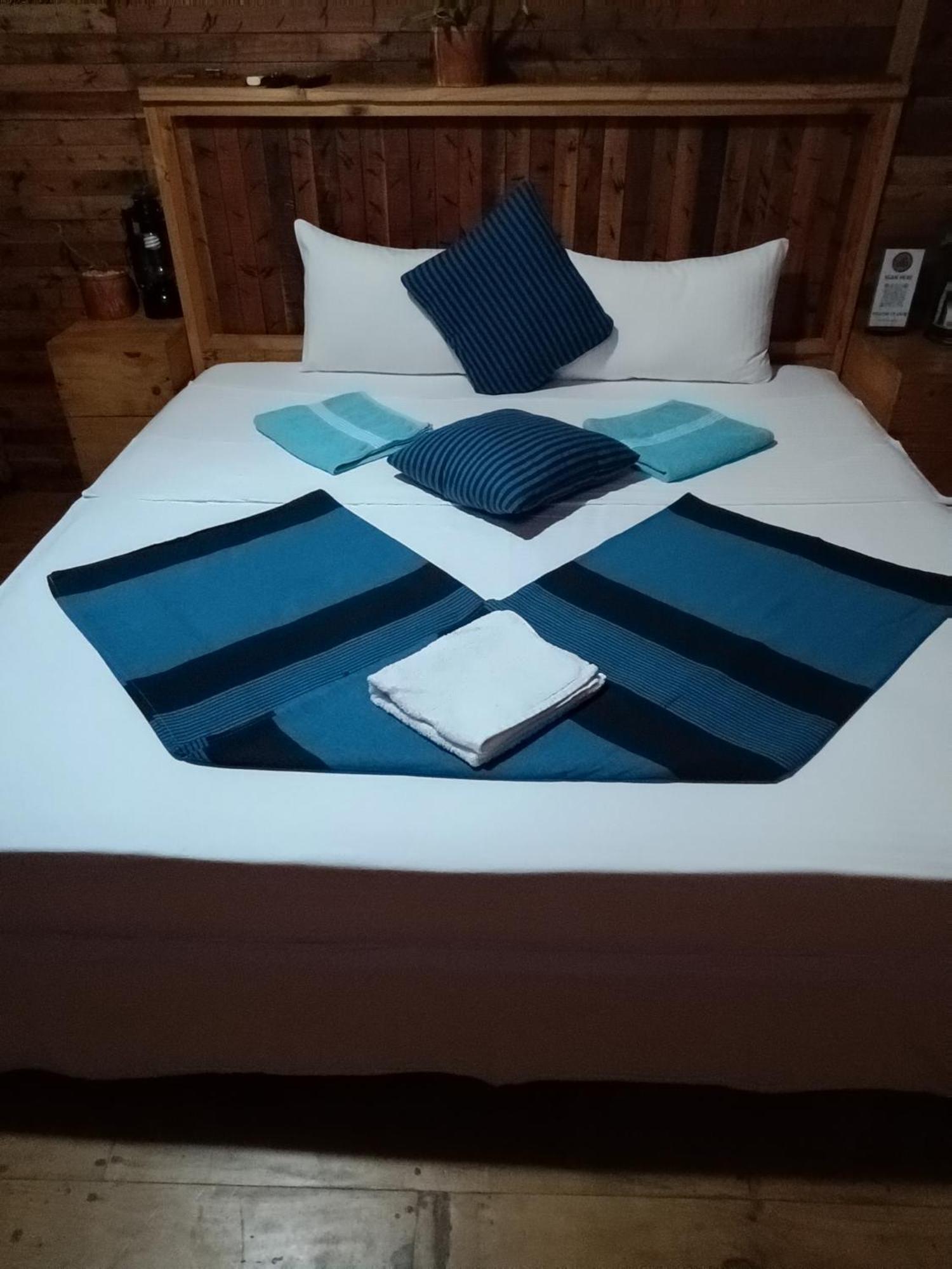 Winwood Ella Hotel Ngoại thất bức ảnh