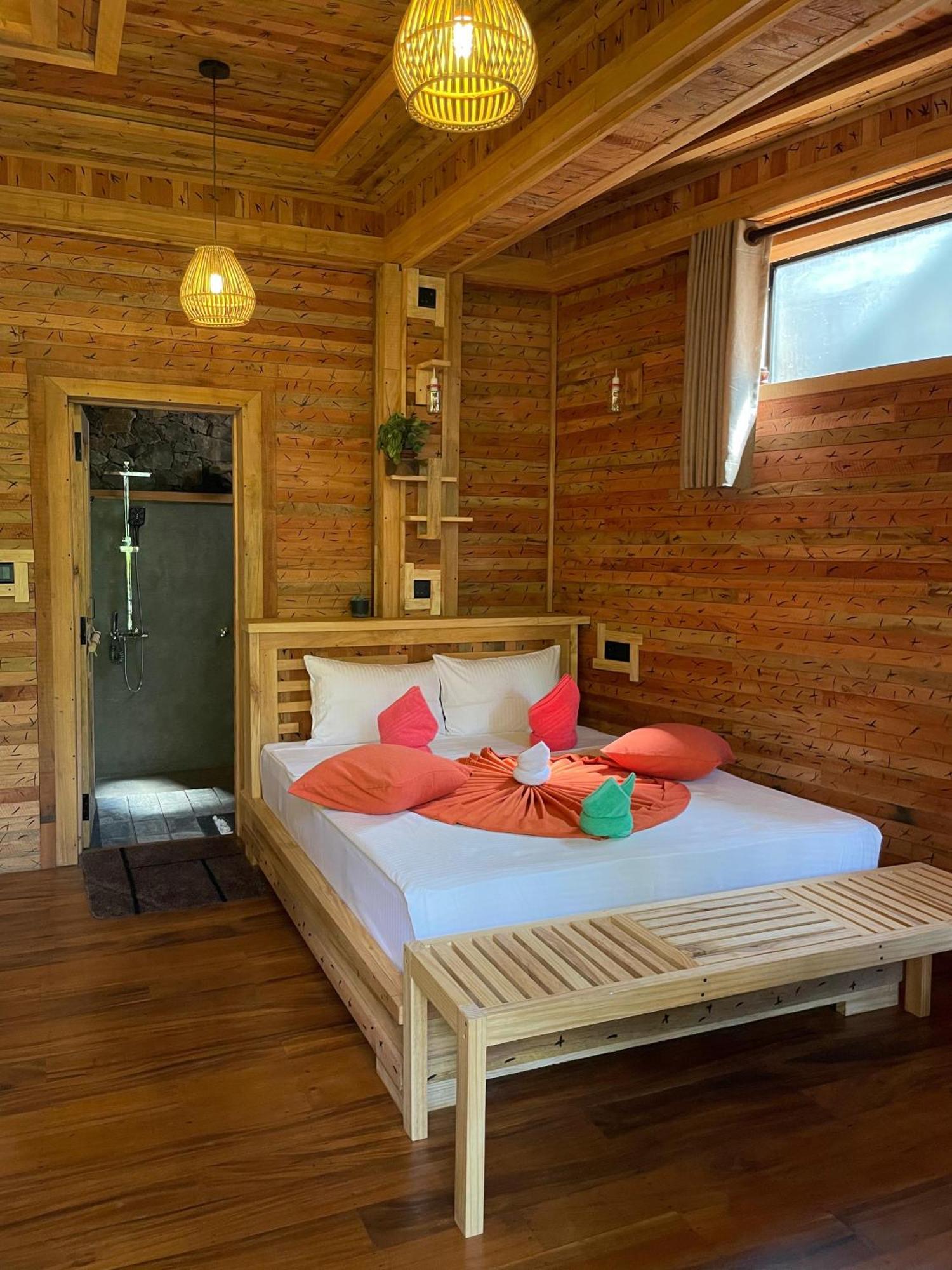 Winwood Ella Hotel Ngoại thất bức ảnh