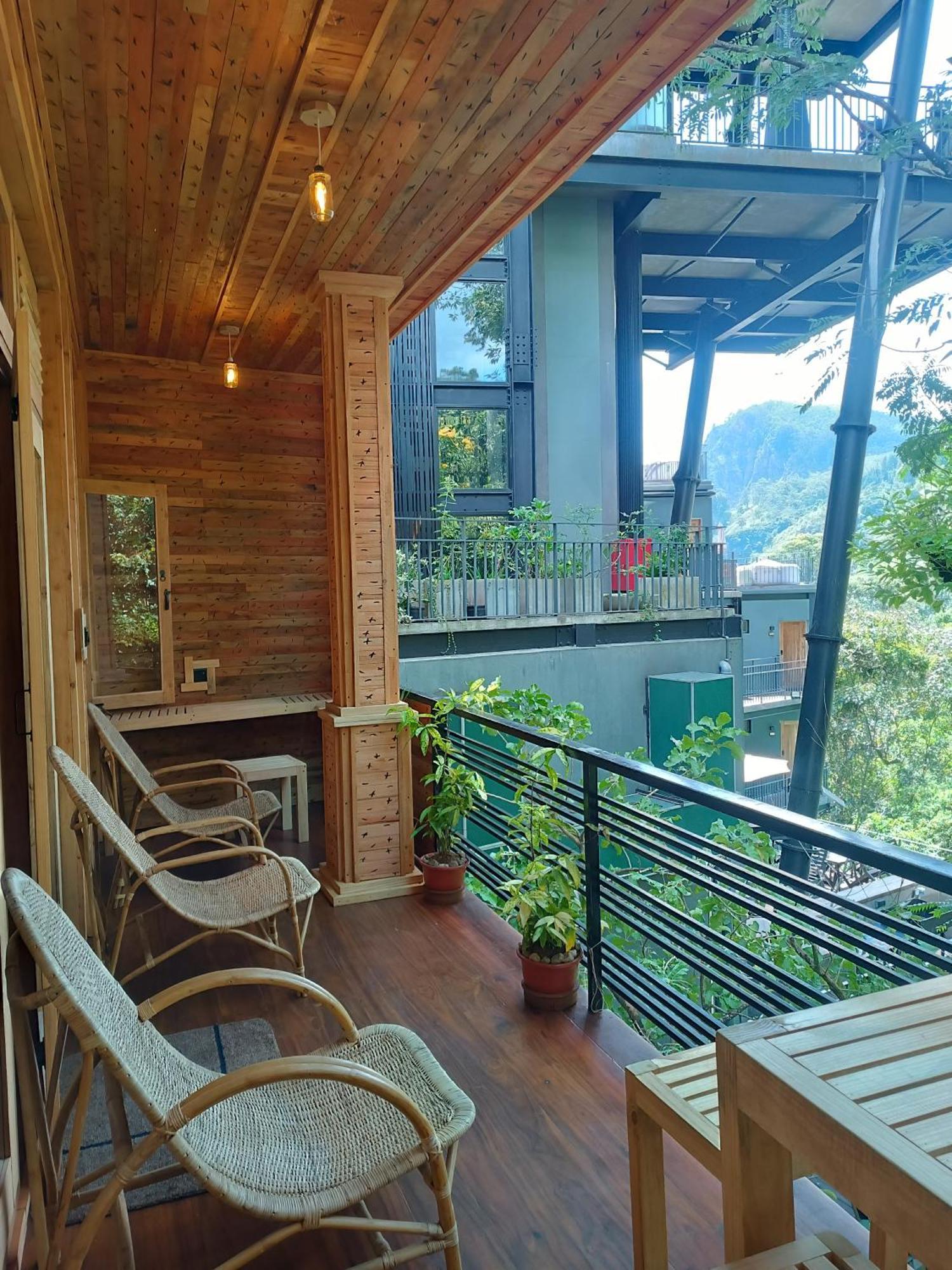 Winwood Ella Hotel Ngoại thất bức ảnh