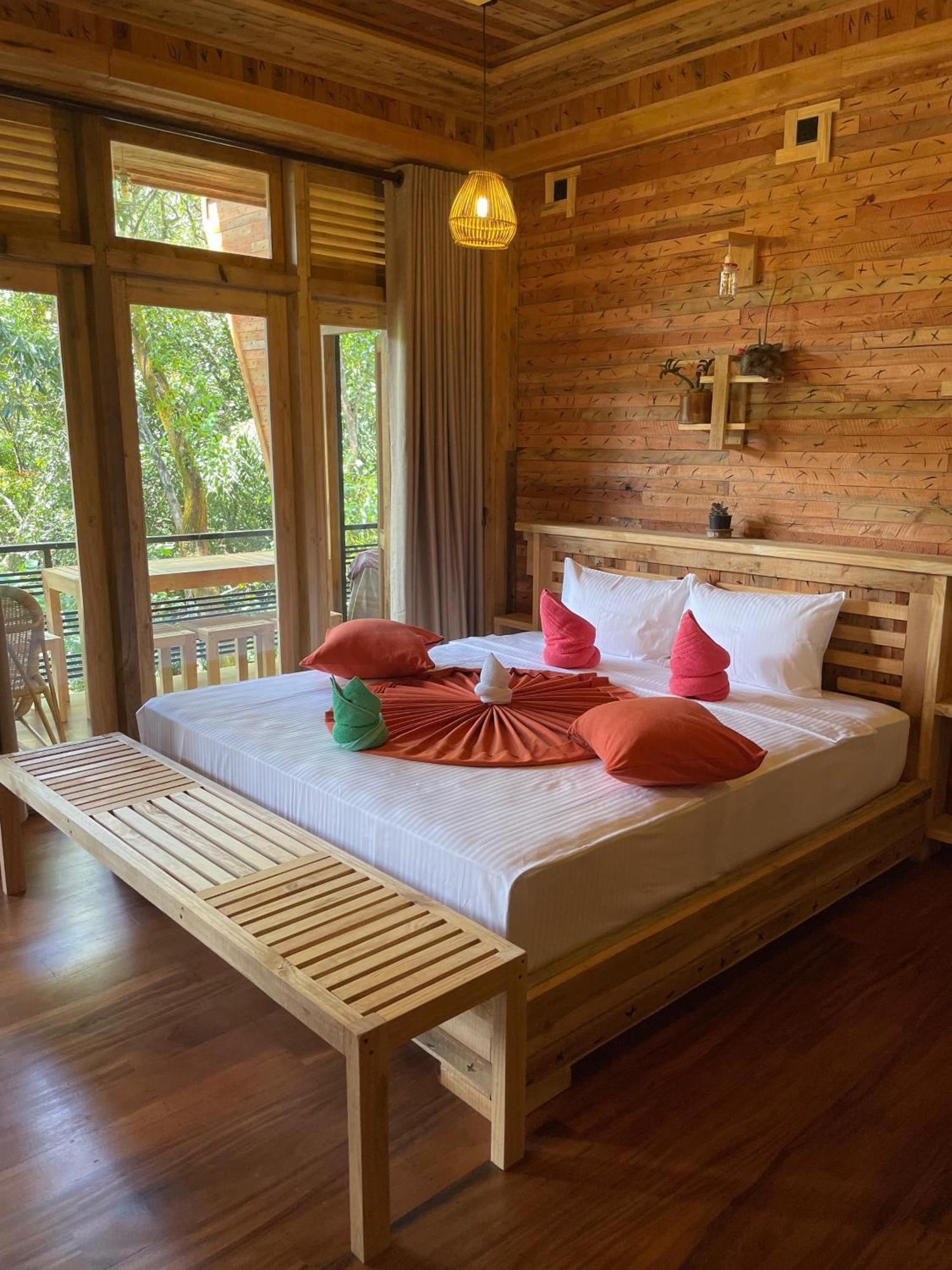 Winwood Ella Hotel Ngoại thất bức ảnh